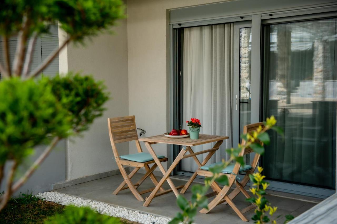 Itaka Studio Apartments - Halkidiki Suites Com 尼基季 外观 照片